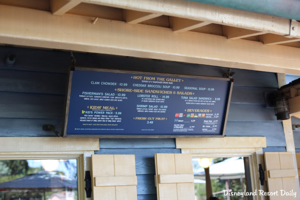 Harbour Galley | Dining & Restaurants | Disneyland Park