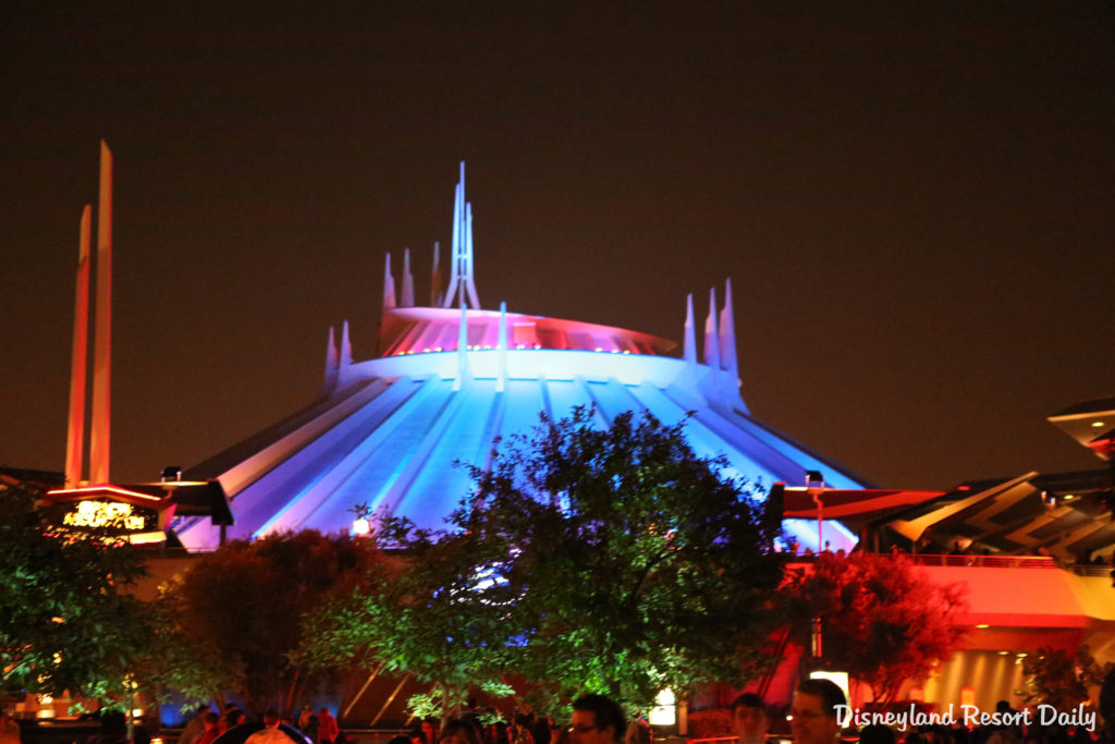 Space Mountain - Disneyland